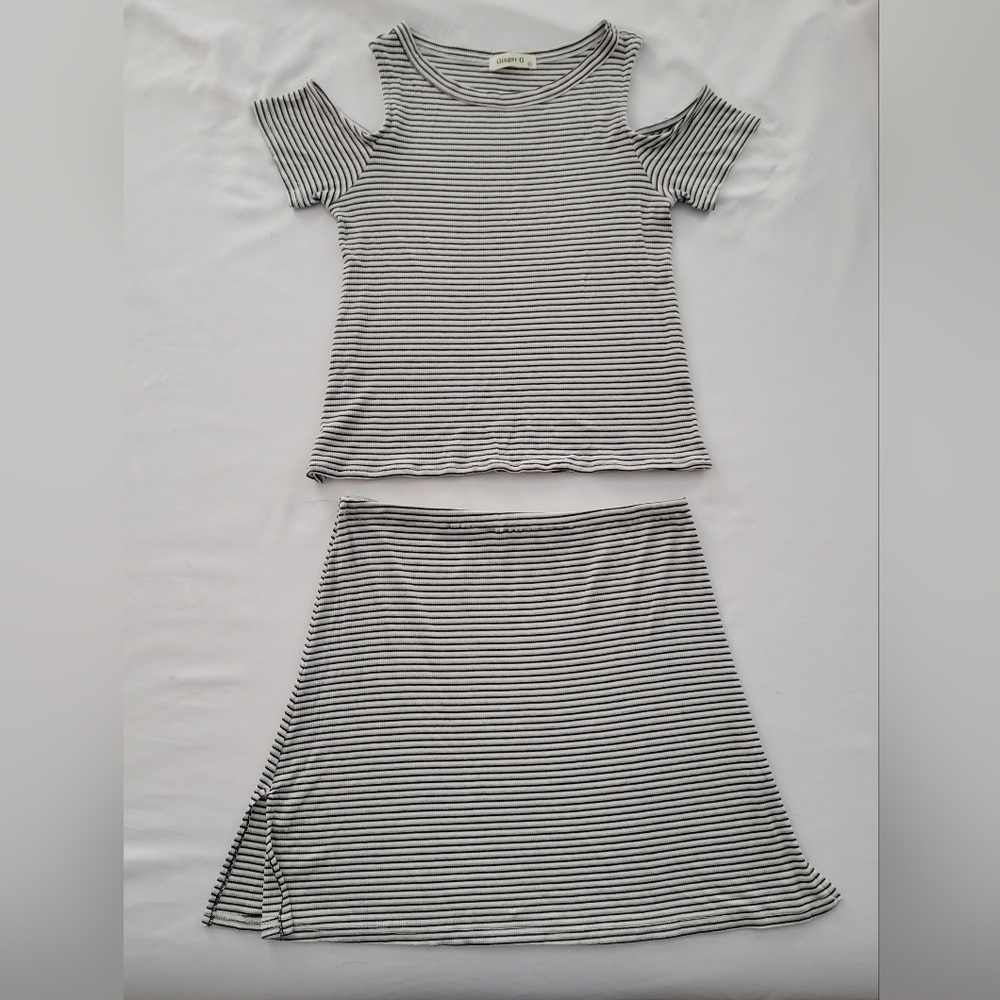 Ginger G striped Cold Shoulder Top & Skirt Set